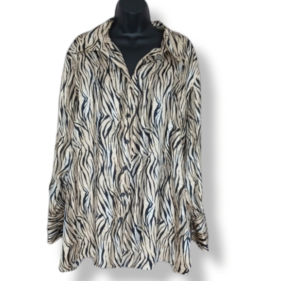 Jessica plus black gold shirt Size 2X - Picture 5 of 10